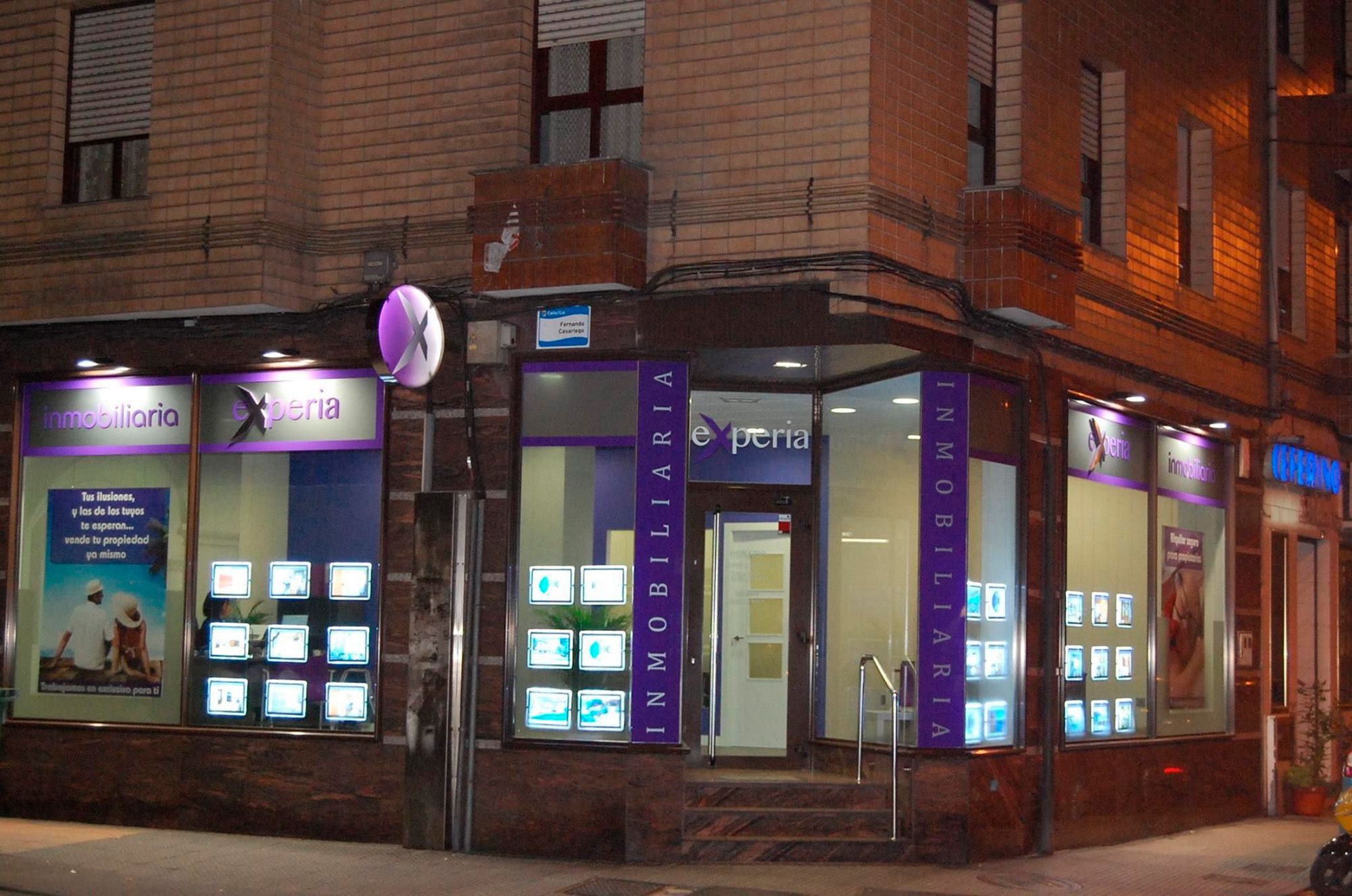 Servicio personalizado y asesoramiento legal. INMOBILIARIA EXPERIA en Langreo