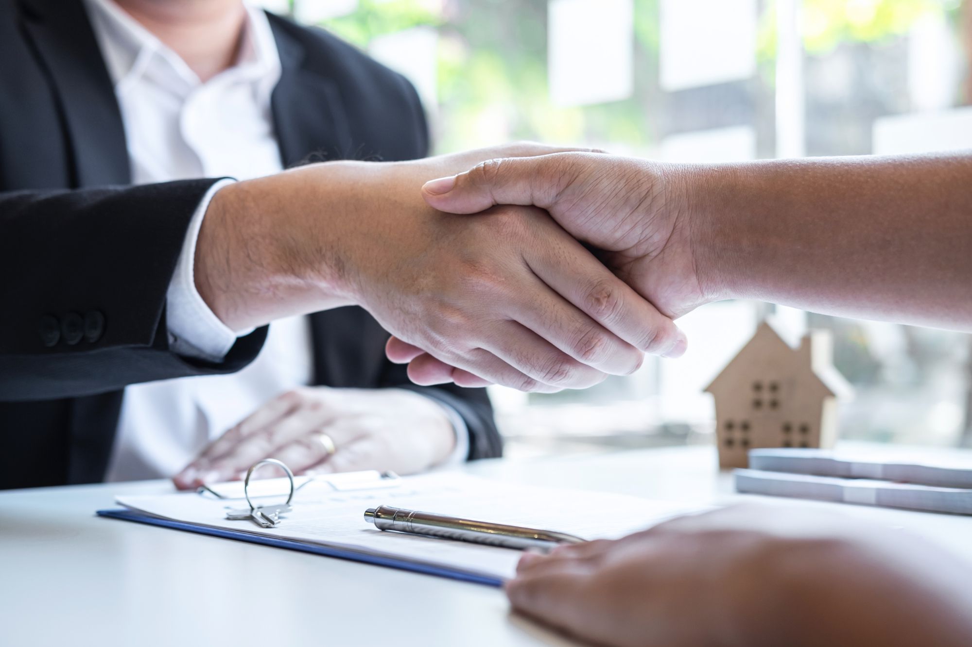 Control de visitas y cierre de la operación. INMOBILIARIA EXPERIA en Langreo