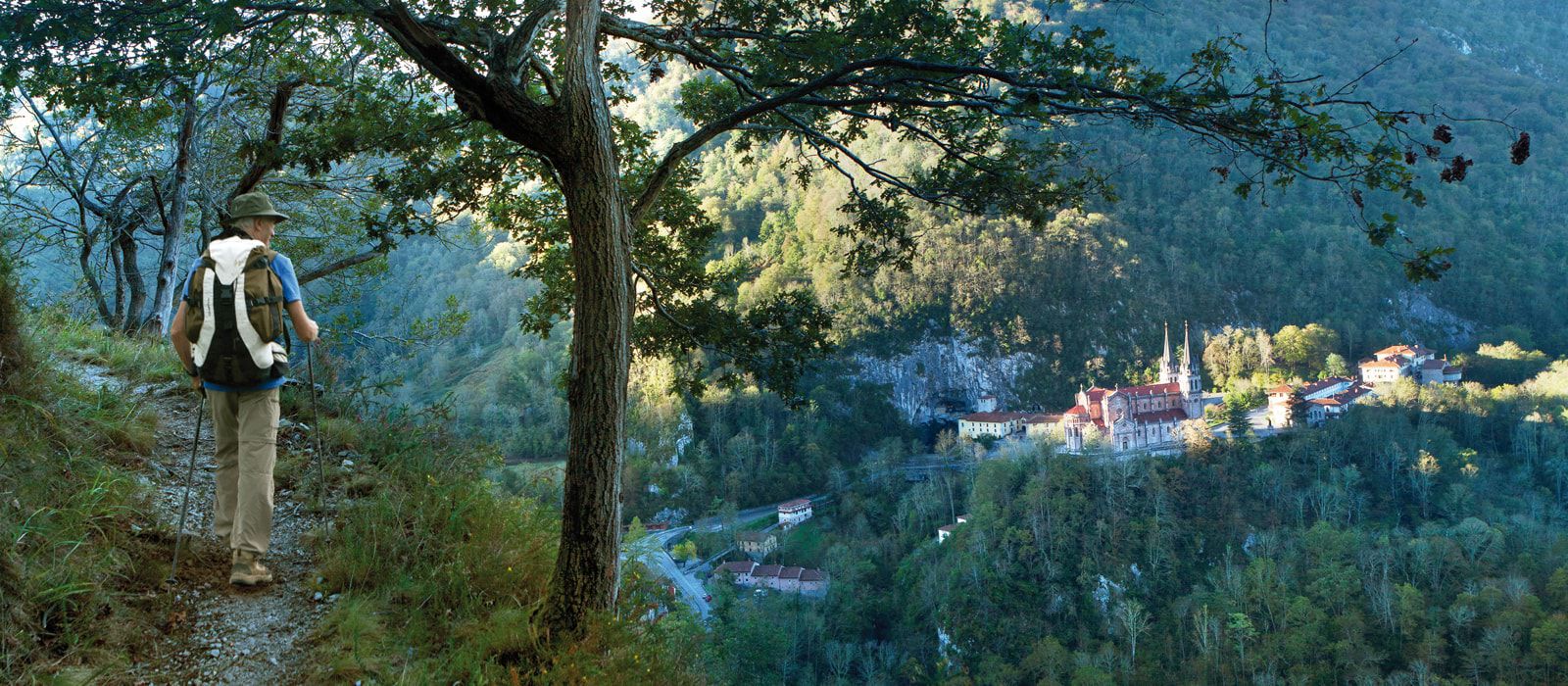 . INMOBILIARIA EXPERIA en Langreo